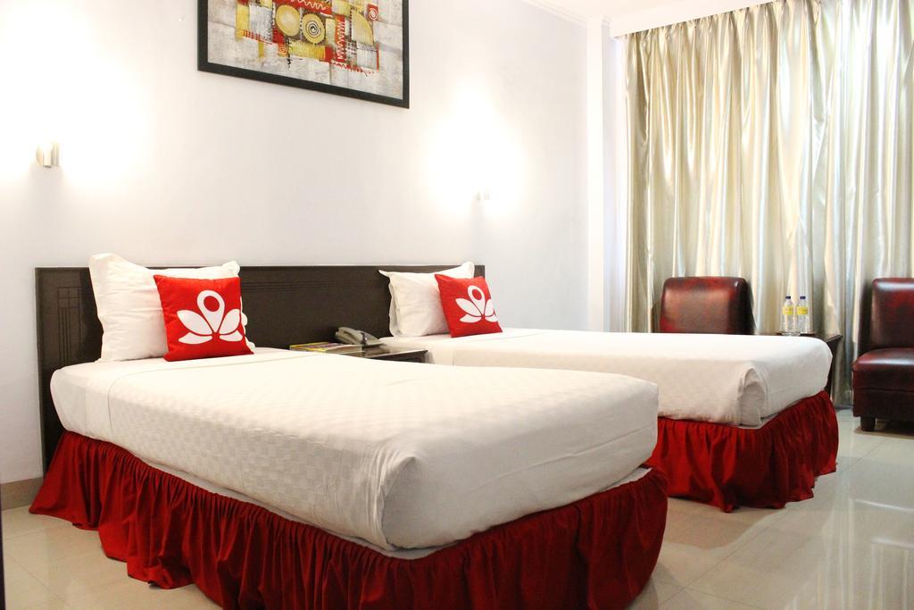 Zen Sam Ratulangi 2*