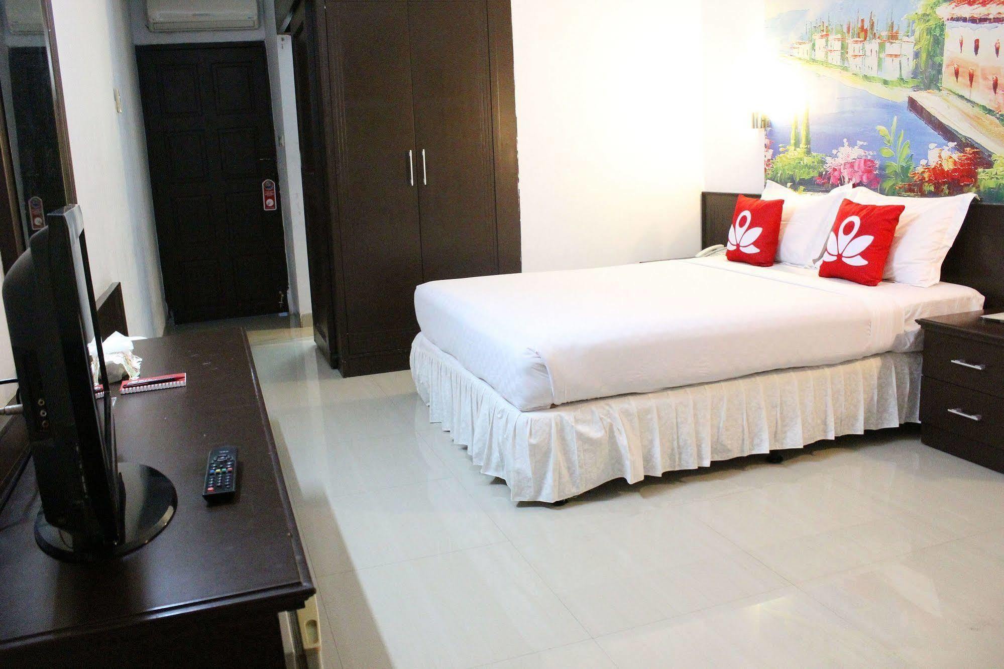 Zen Sam Ratulangi Makassar